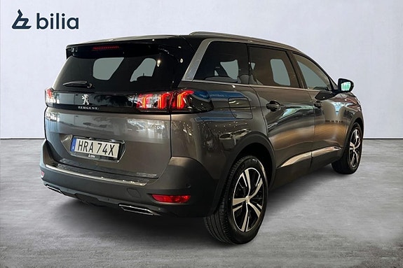 Peugeot 5008 8 of 23