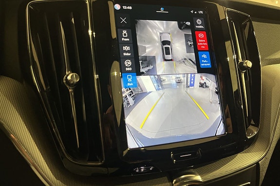 Volvo XC60 15 of 17