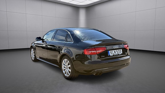 Audi A4 3 of 20