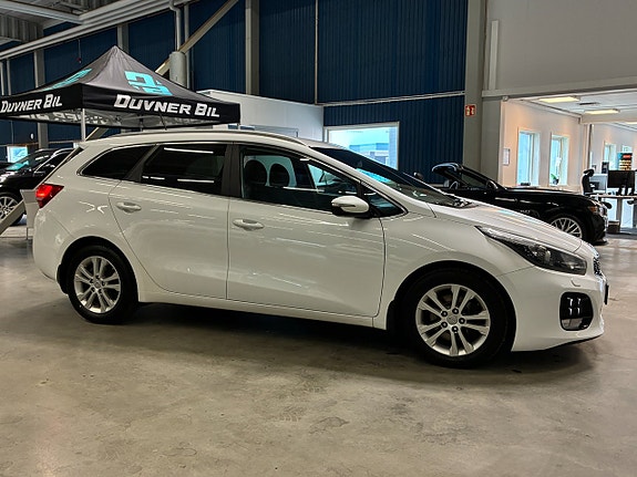 Kia Ceed 2 of 5