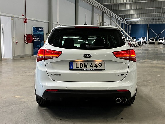 Kia Ceed 3 of 5