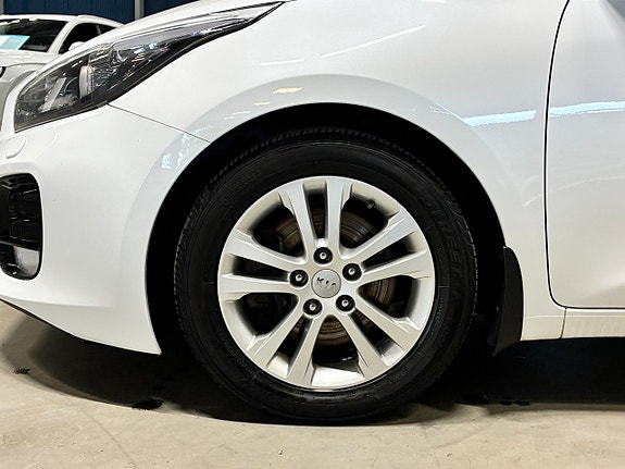 Kia Ceed 7 of 19