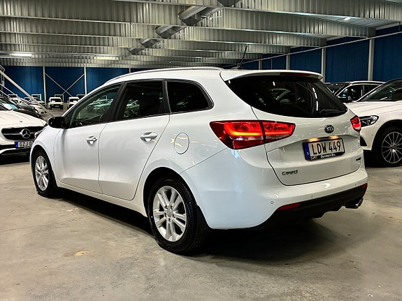 Kia Ceed 4 of 5