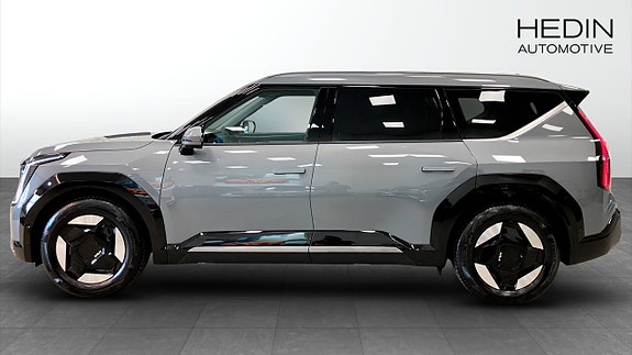 Kia EV9 6 of 12