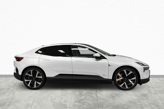 Polestar 4 4 of 18