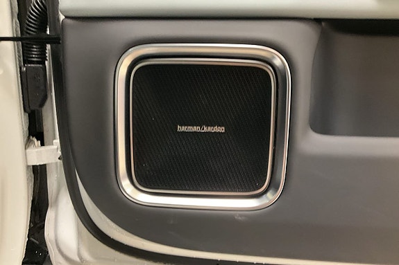 Polestar 4 16 of 18