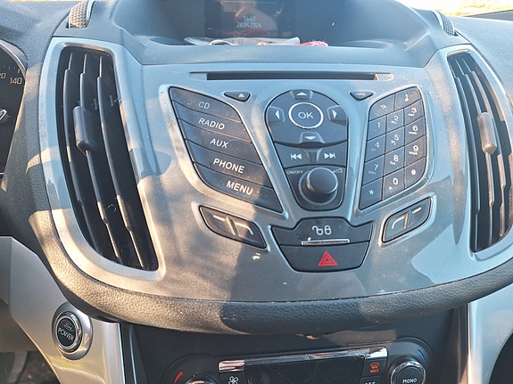 Ford C-Max 7 of 9