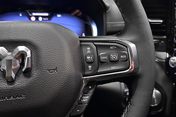 Dodge RAM 1500 21 of 28
