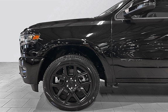 Dodge RAM 1500 28 of 28