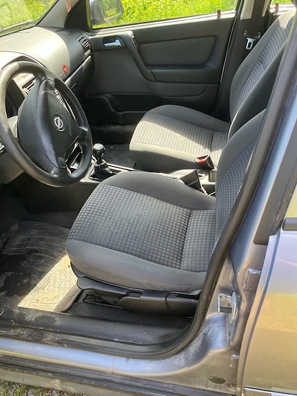 Opel Astra 5 of 5
