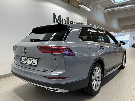 Volkswagen Golf I 4 of 5