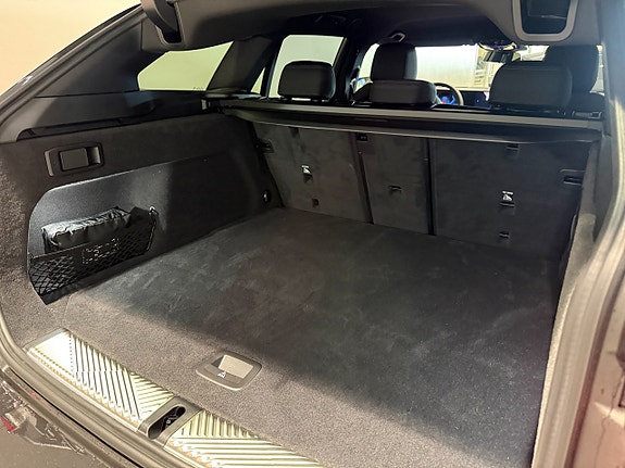 BMW i5 6 of 20