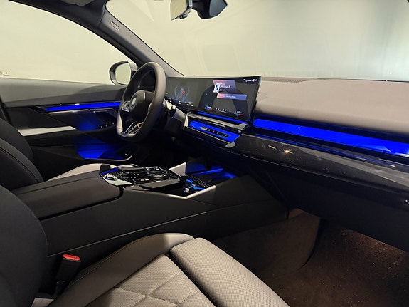 BMW i5 9 of 20