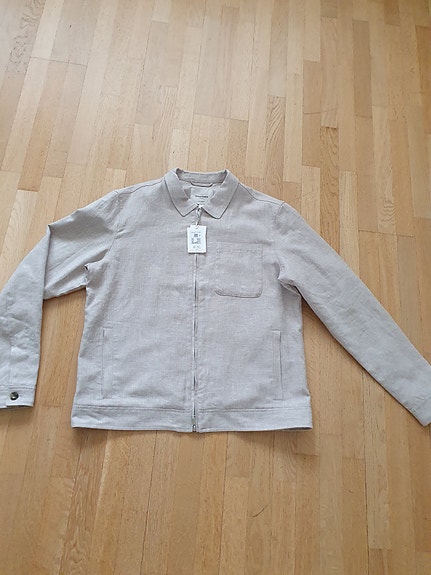 Product image 9 of 18