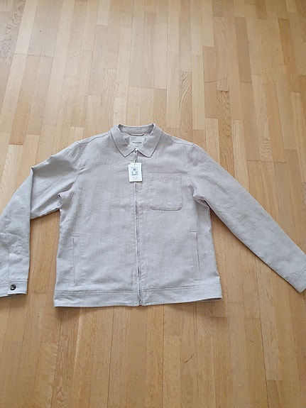 Product image 13 of 18