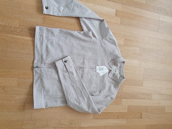 Product image 4 of 18