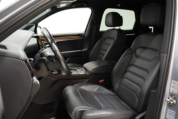 Volkswagen Touareg 7 of 26