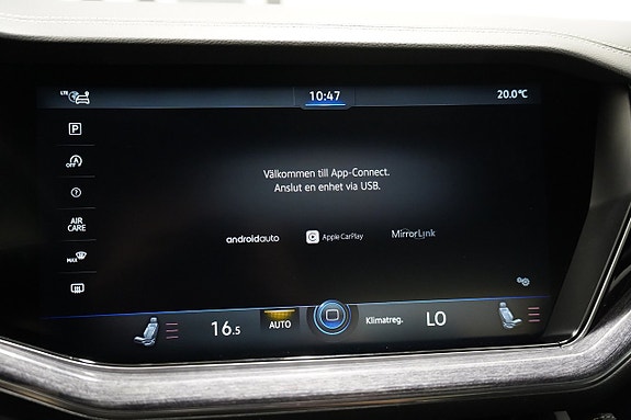 Volkswagen Touareg 19 of 26