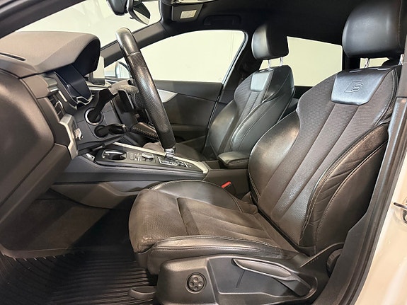 Audi A4 9 of 18