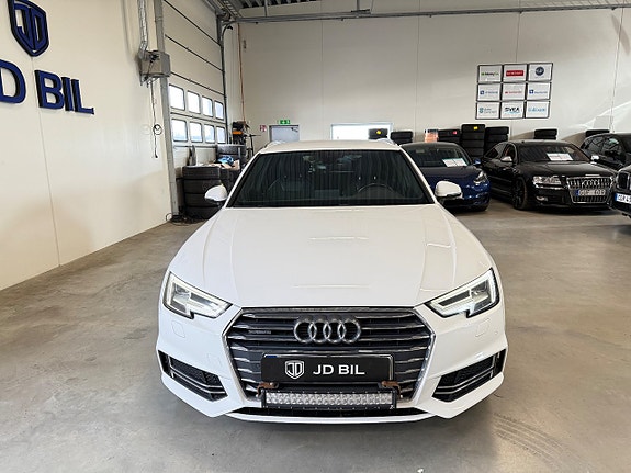Audi A4 4 of 5