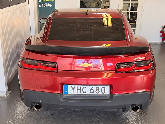 Chevrolet Camaro 7 of 18