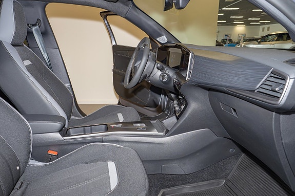 Opel Mokka 2 of 5