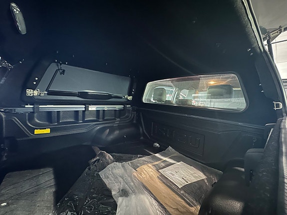 Isuzu D-max 15 of 19