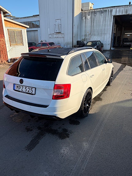 Skoda Octavia 5 of 5