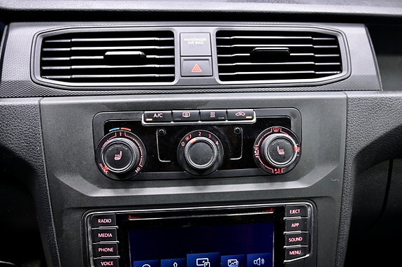 Volkswagen Caddy Maxi 13 of 16