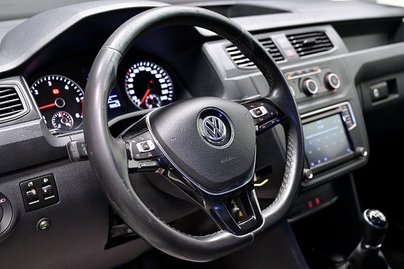 Volkswagen Caddy Maxi 11 of 16