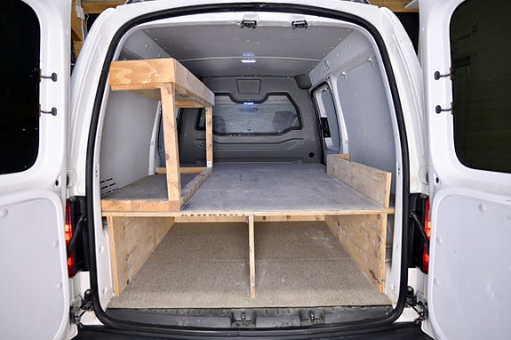 Volkswagen Caddy Maxi 7 of 16