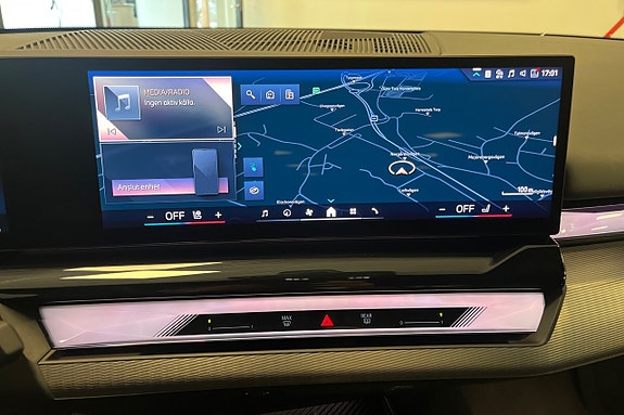 BMW i5 13 of 19