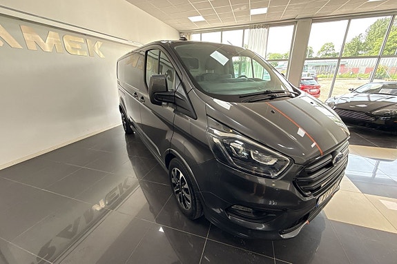 Ford Transit Custom 6 of 8