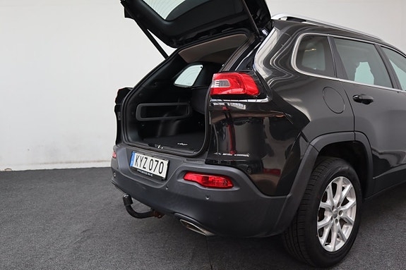 Jeep Cherokee 7 of 23