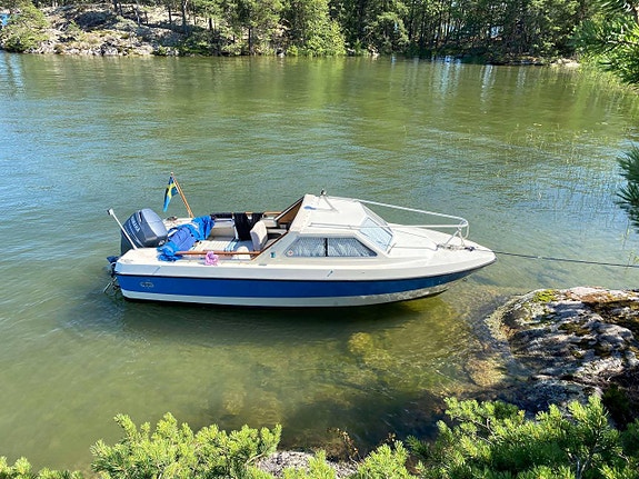 Flipper 575 HT  Yamaha F80 Fyrtakt Garmin UHD 92sv Trailer