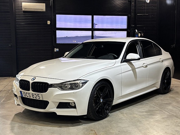 BMW 320 3 of 5