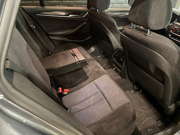 BMW 520d 8 of 9