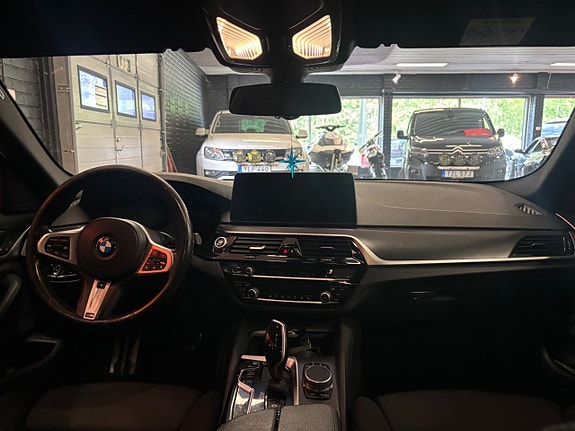 BMW 520d 9 of 9