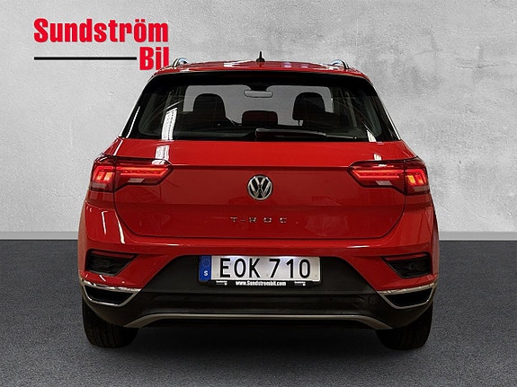 Volkswagen T-Roc 6 of 25