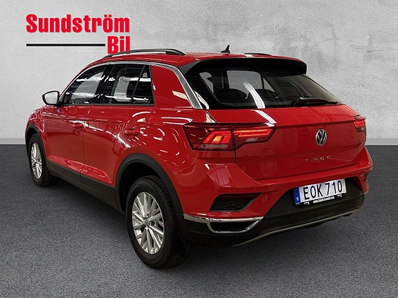 Volkswagen T-Roc 5 of 25