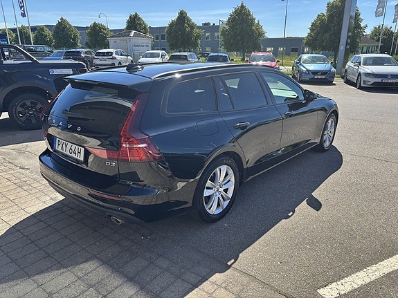Volvo V60 6 of 13