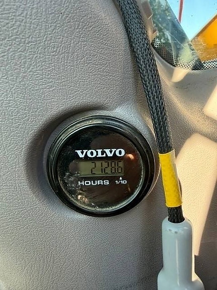Volvo EC 300 EL 5 of 5