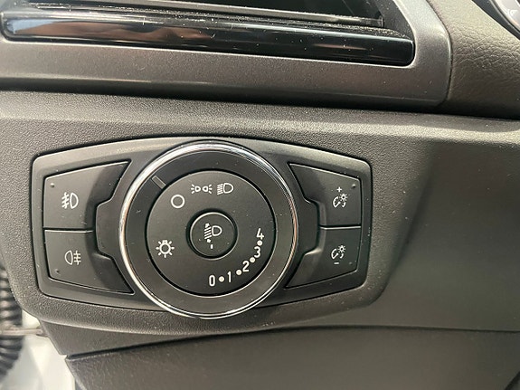 Ford Mondeo 20 of 24