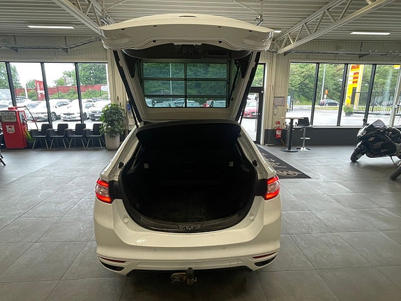 Ford Mondeo 8 of 24