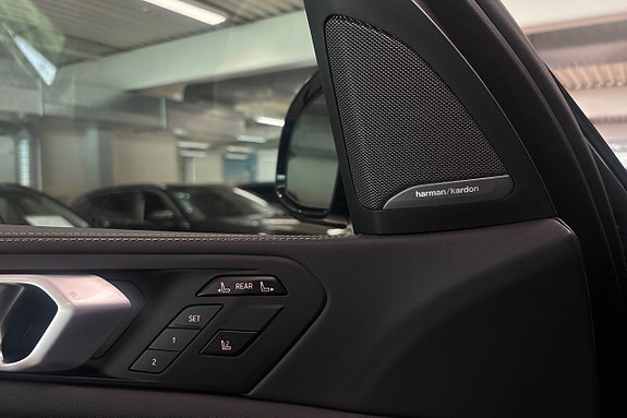 BMW X7 15 of 22