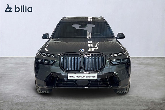 BMW X7 5 of 22