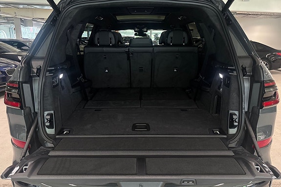 BMW X7 18 of 22