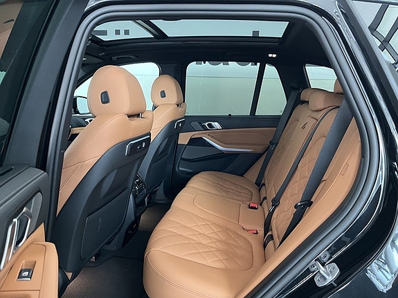 BMW X5 13 of 17