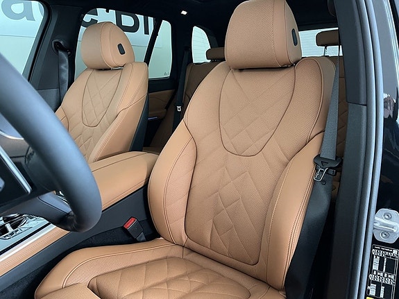 BMW X5 7 of 17