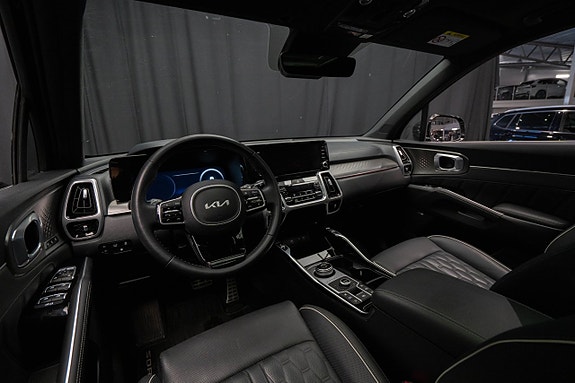 Kia Sorento 11 of 30